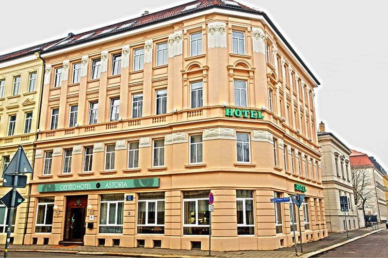 Hotel Astoria Lipsia Esterno foto